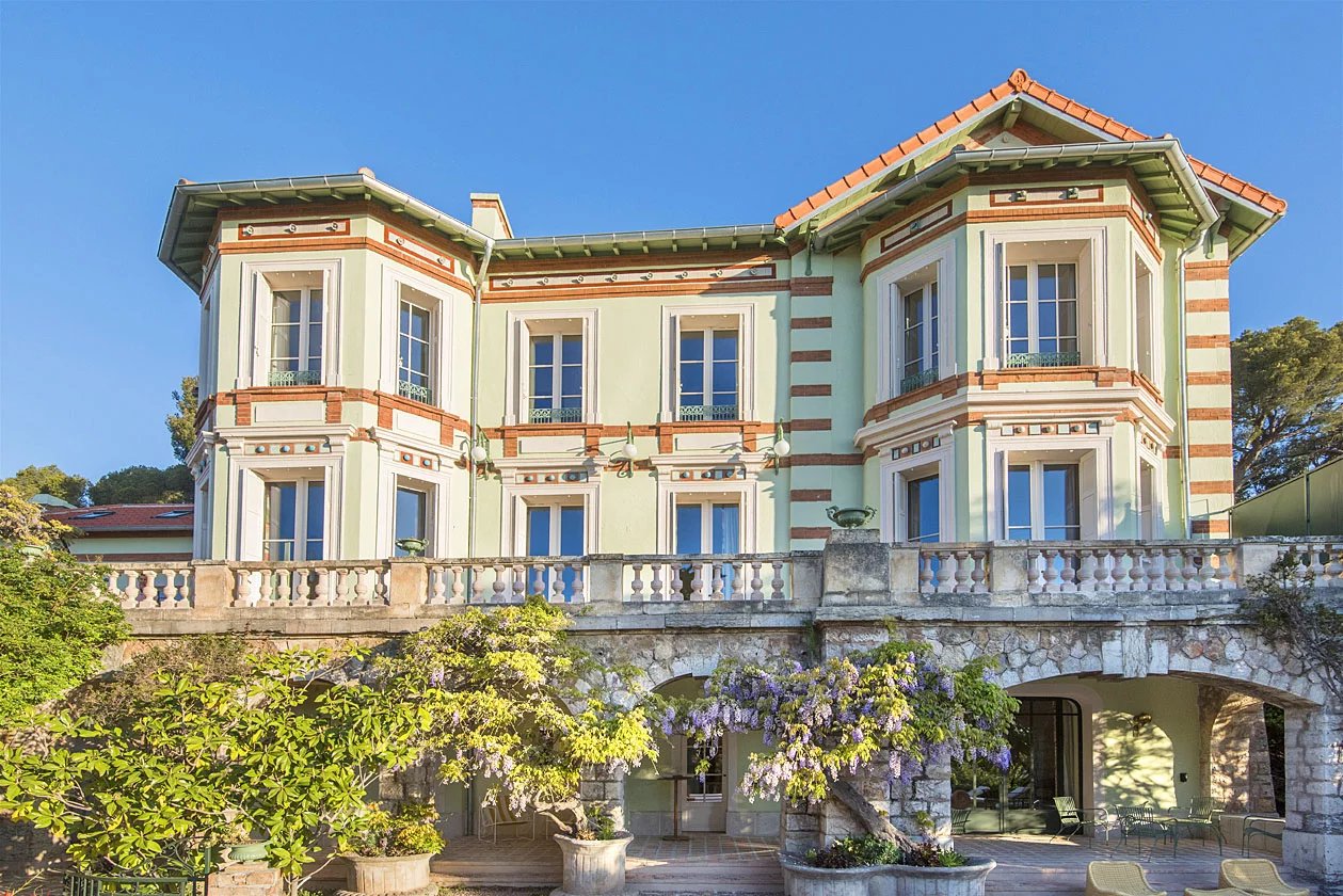 法国里维埃拉耶尔海景 Belle Époque 奢华别墅